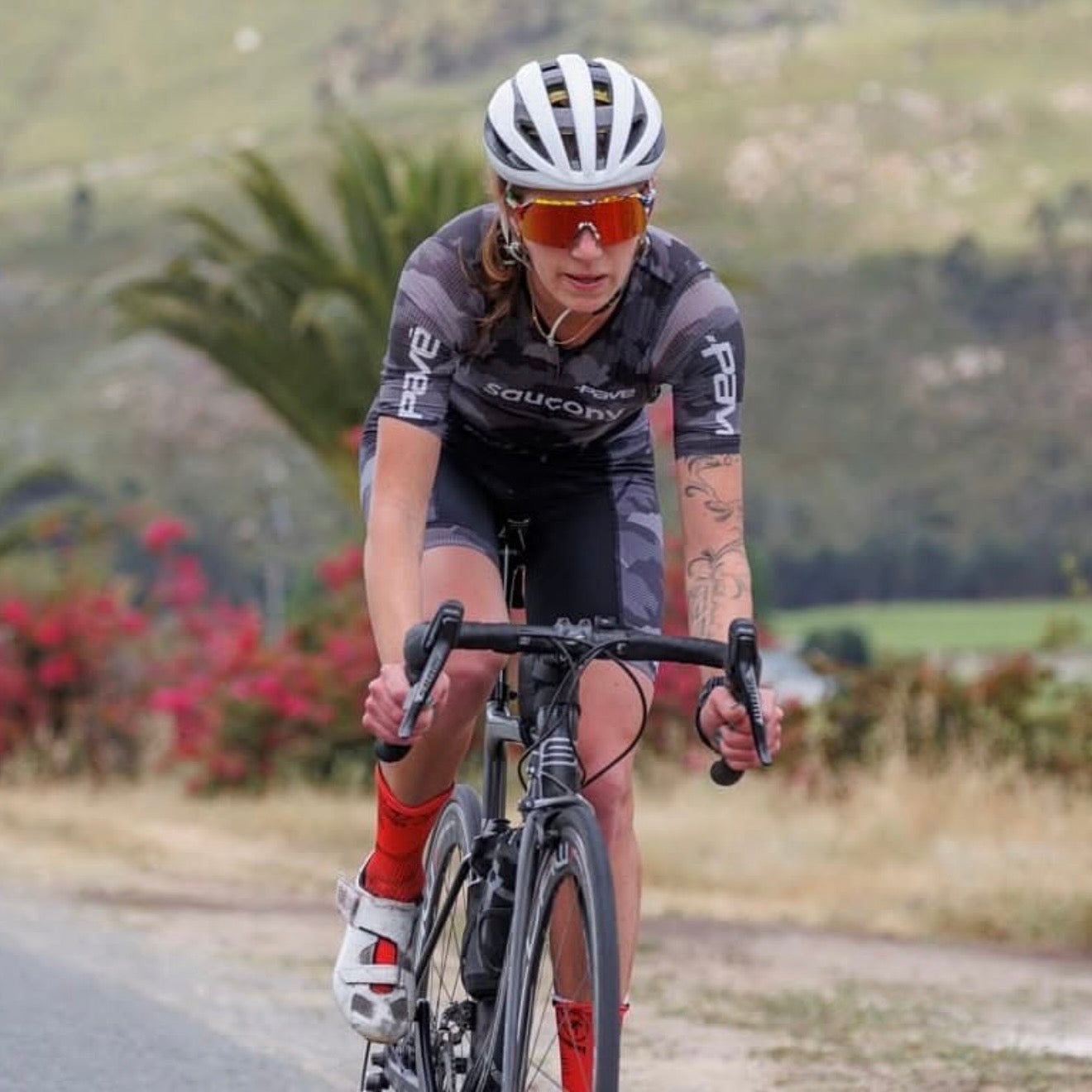 Pavé Sports kit